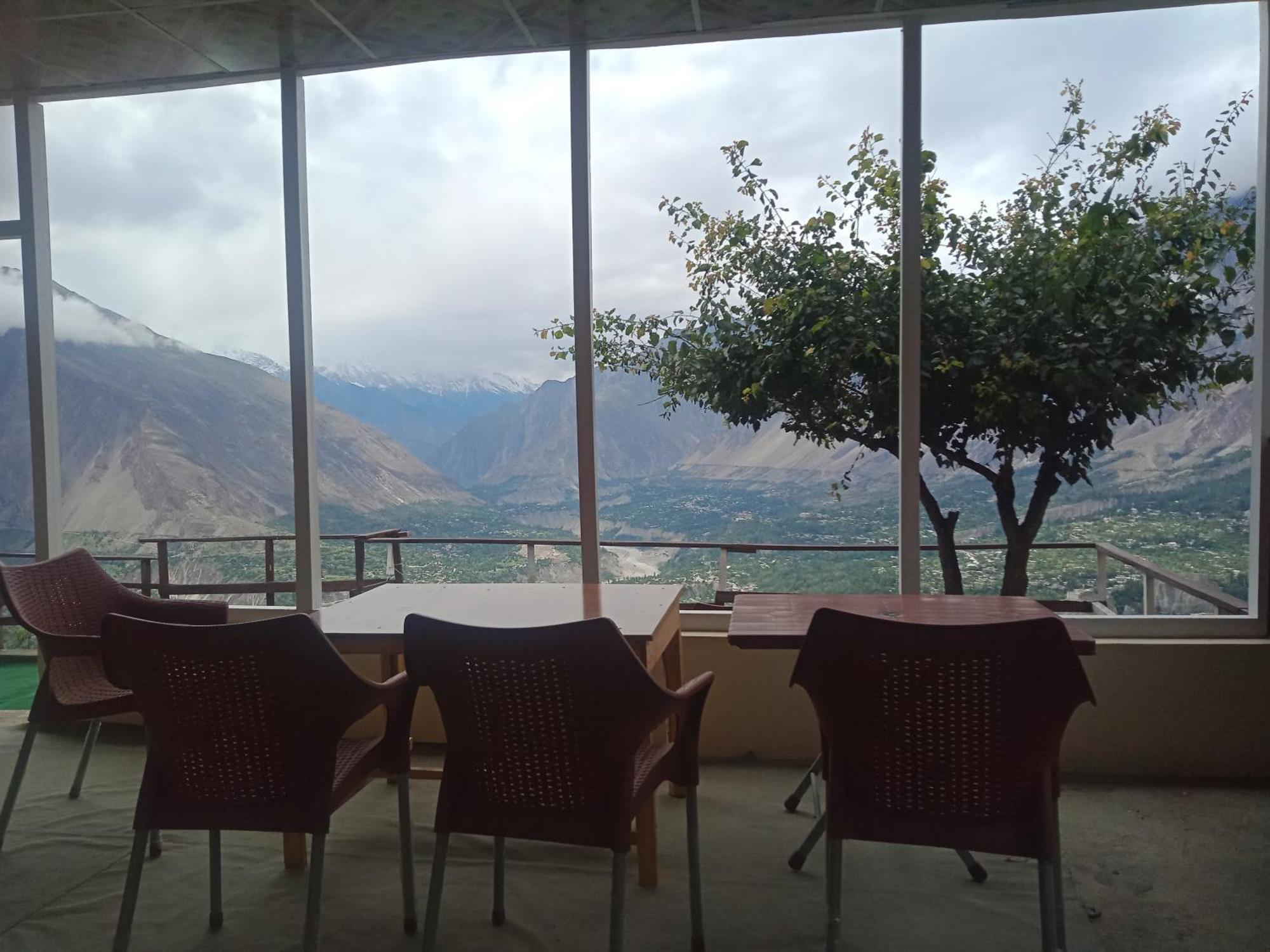 Venus Mountain Resort, Hunza Karimabad  Екстериор снимка
