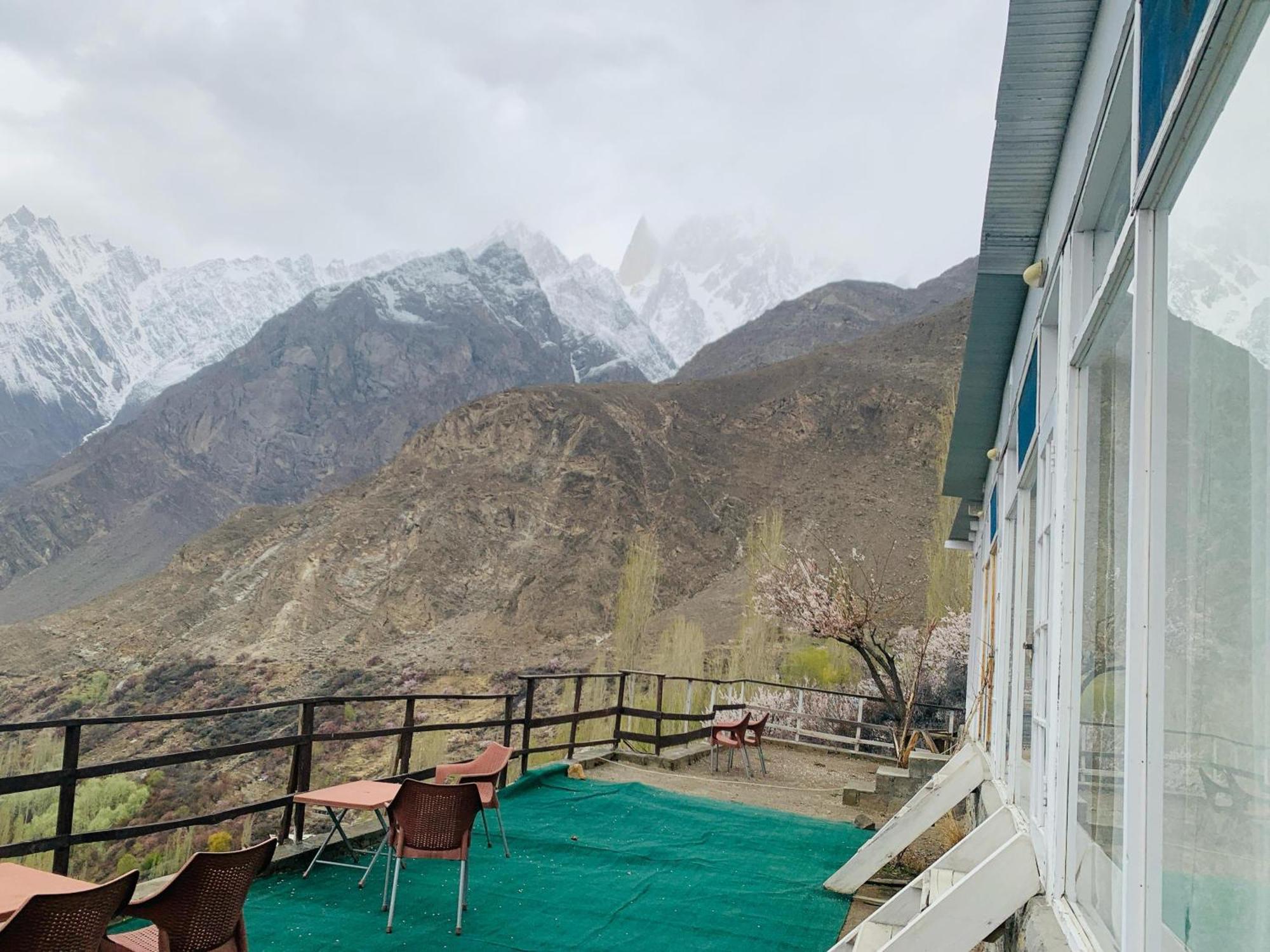 Venus Mountain Resort, Hunza Karimabad  Екстериор снимка