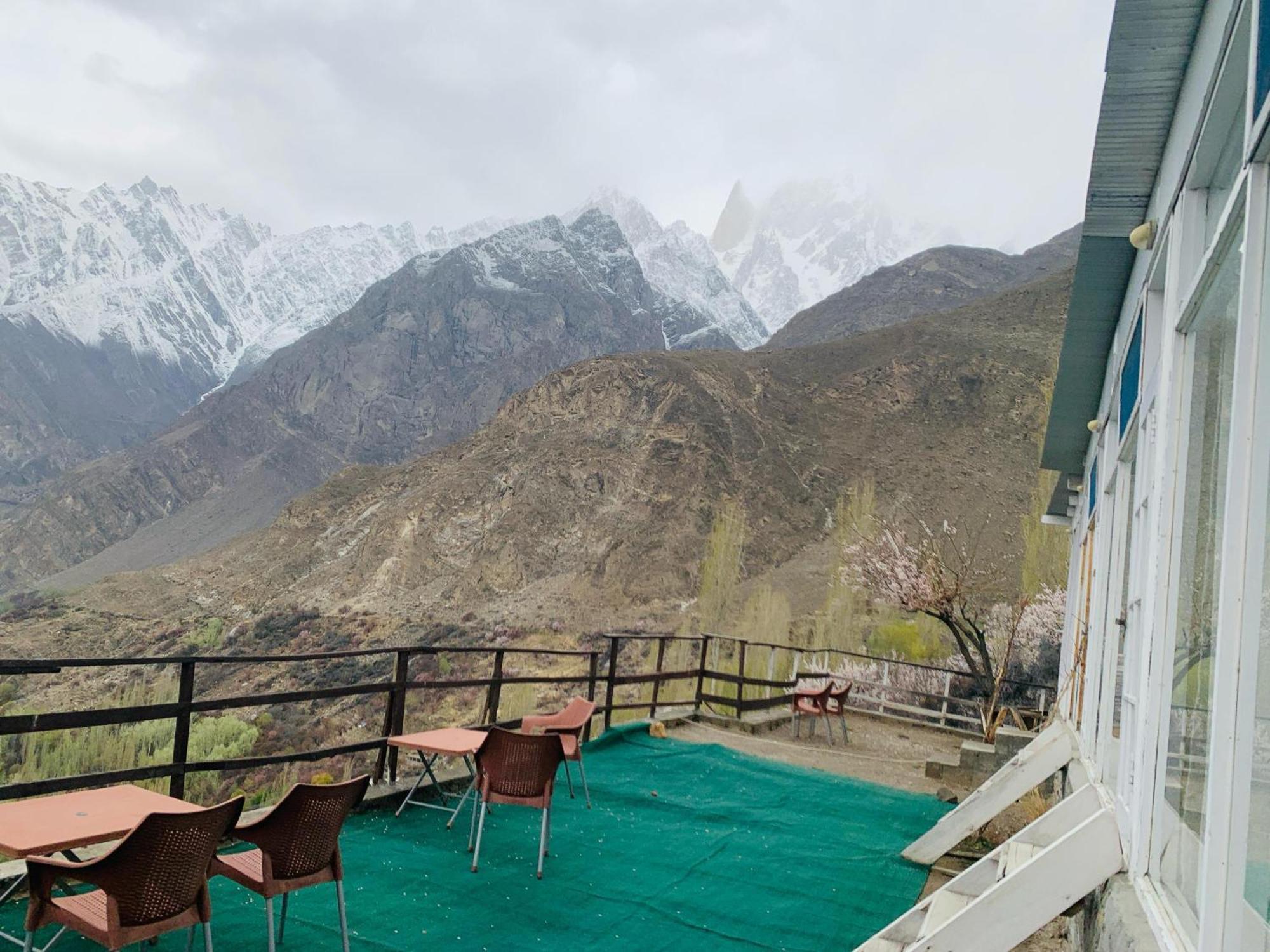 Venus Mountain Resort, Hunza Karimabad  Екстериор снимка